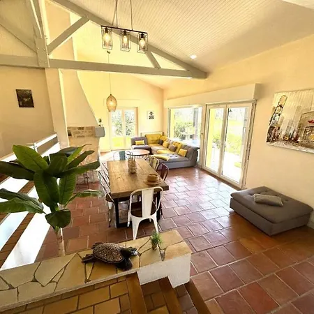 Maison En Pierre Les Chardonnerets Avec Piscine Chauffee Holiday home